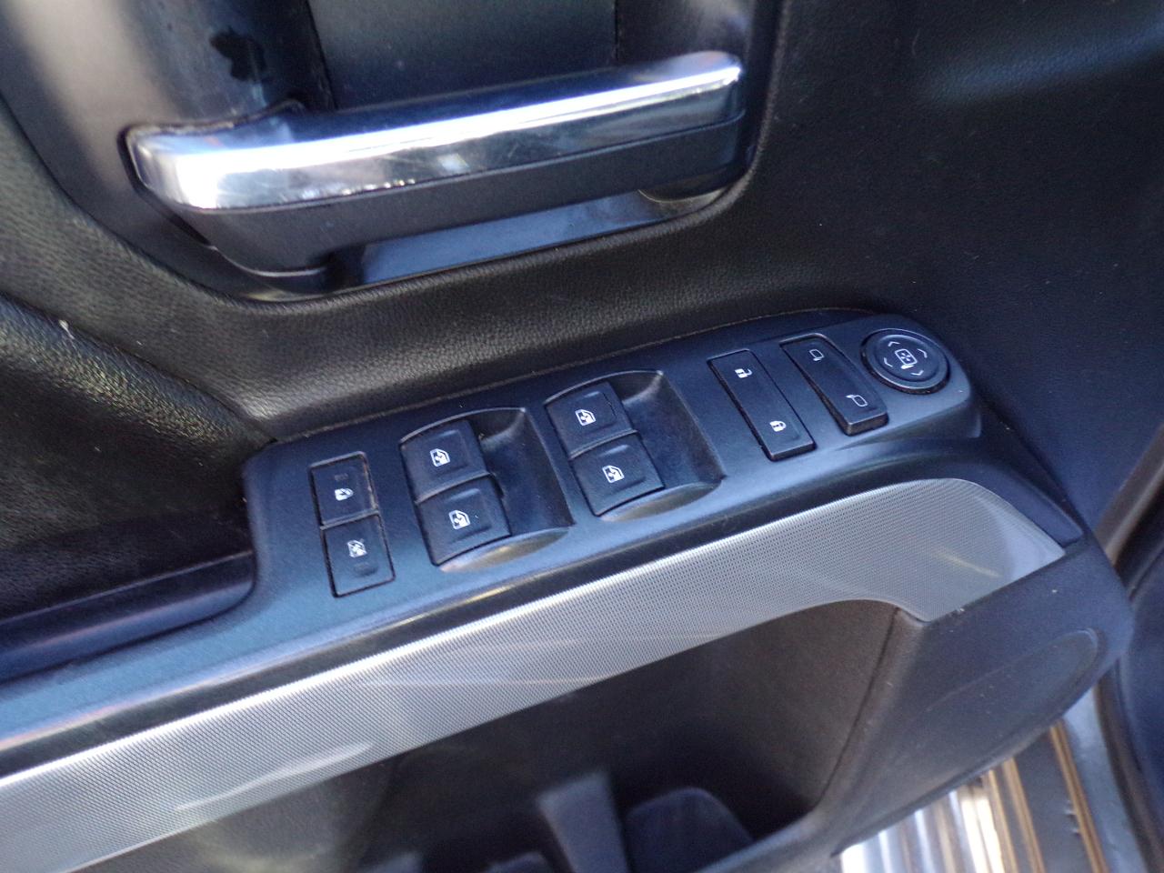 Chevrolet Silverado 1500 2LT Crew Cab 4WD 2014