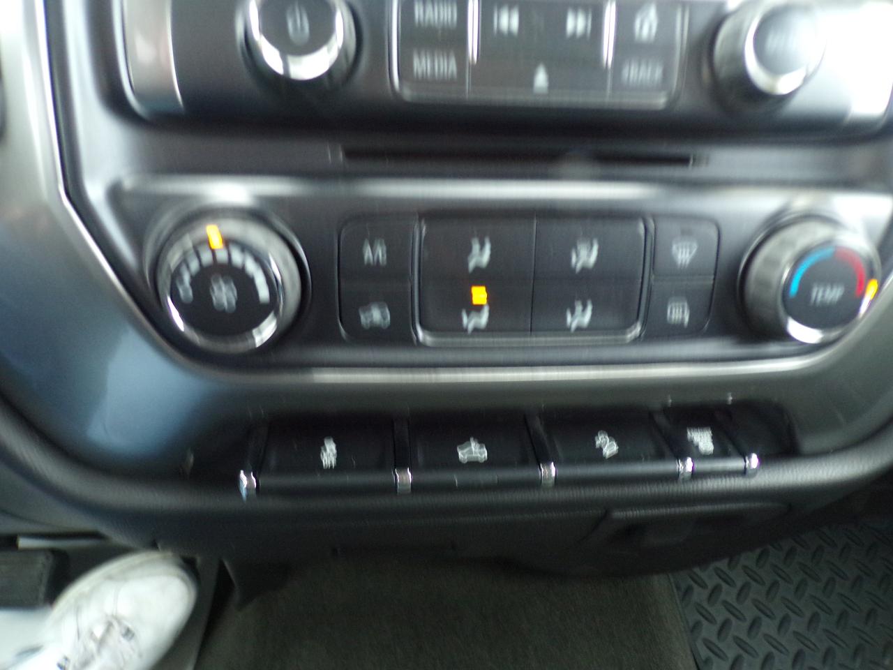 Chevrolet Silverado 2500HD LT Crew Cab 4WD 2016