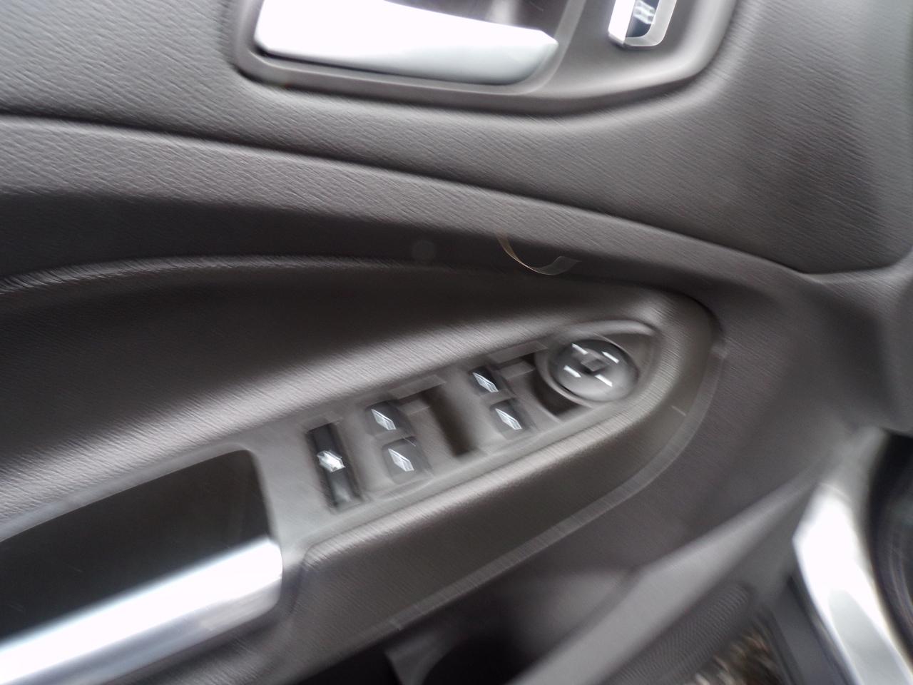 Ford Escape SE FWD 2014