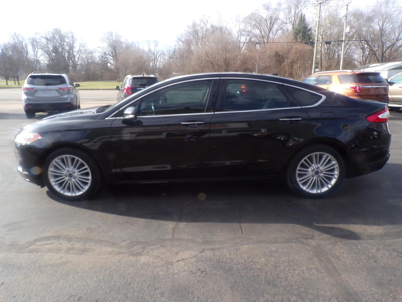 Ford Fusion SE 2014