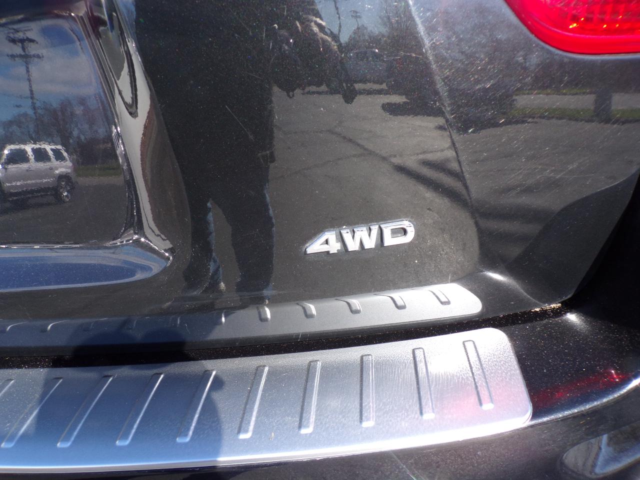 Nissan Pathfinder Platinum 4WD 2017