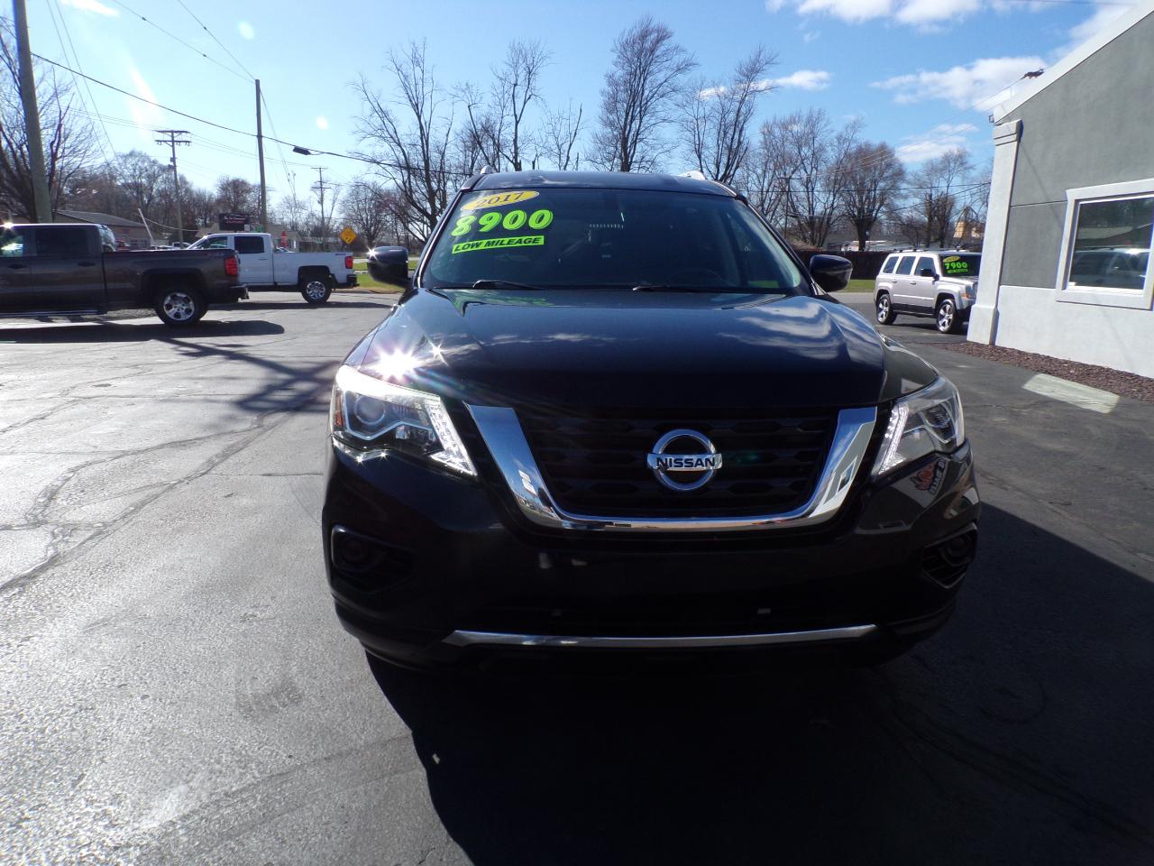 Nissan Pathfinder Platinum 4WD 2017