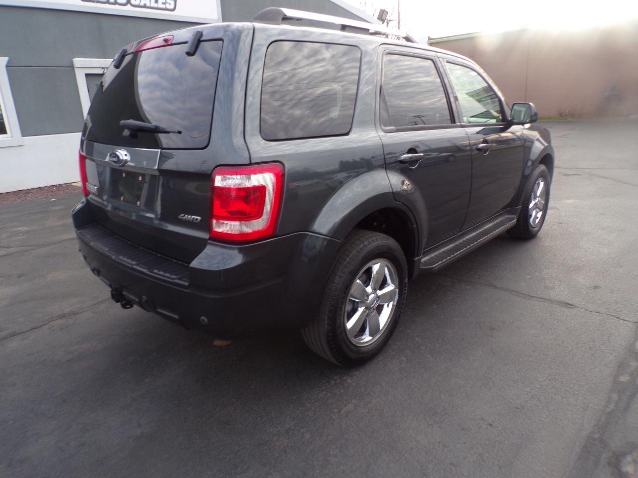 Ford Escape Limited 4WD V6 2009