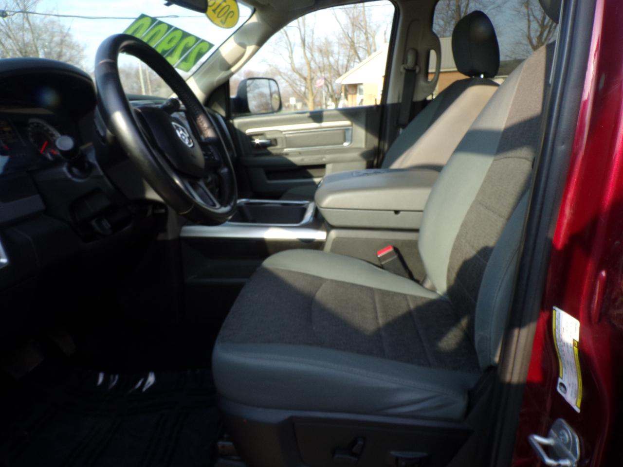 RAM 2500 SLT Crew Cab SWB 4WD 2018