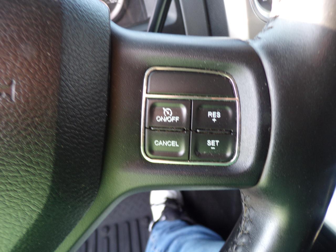 RAM 2500 SLT Crew Cab SWB 4WD 2018