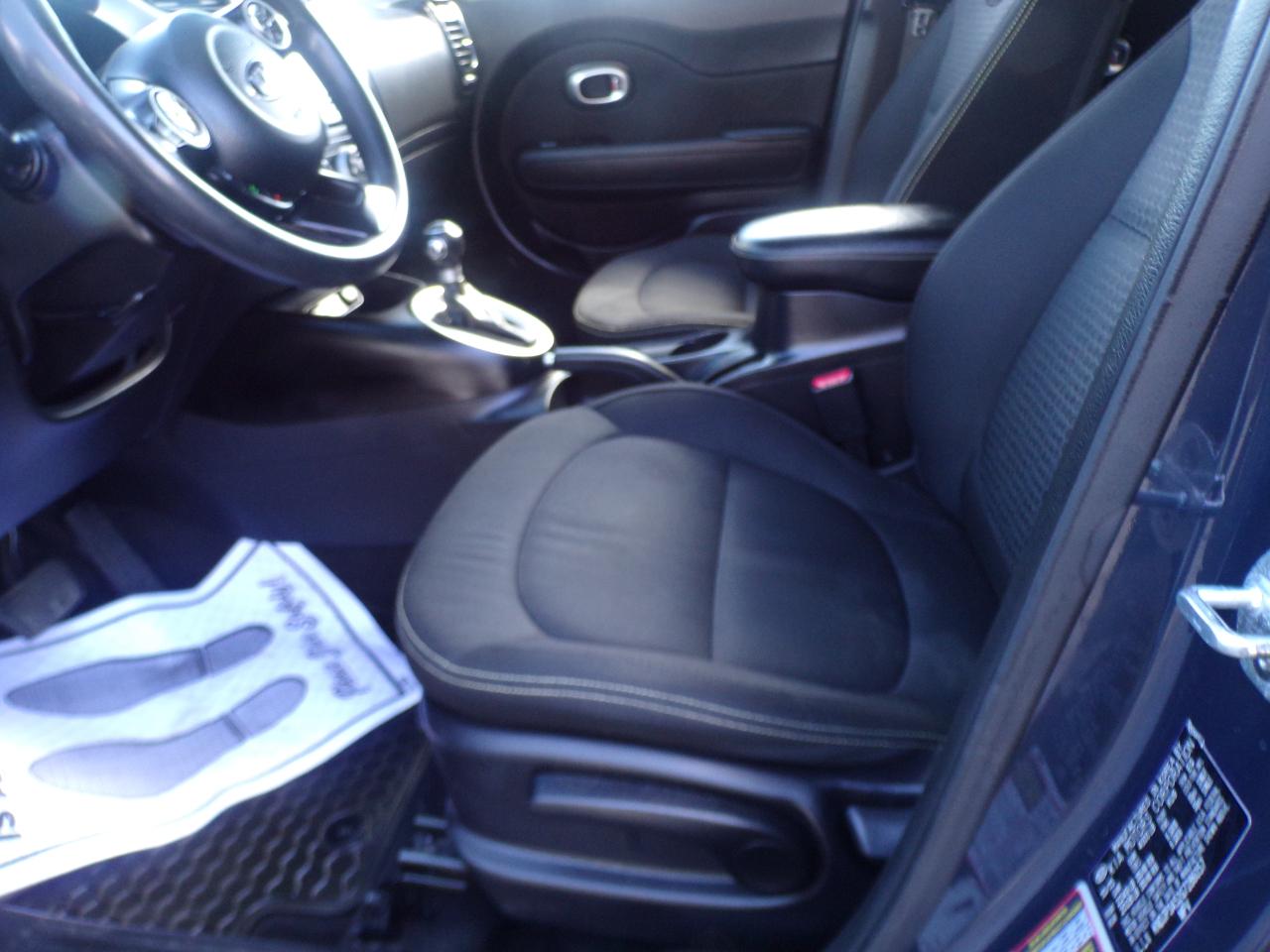 Kia Soul + w/Signature 2.0 Special Edition 2016