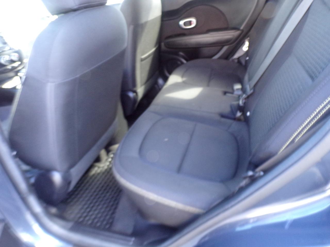 Kia Soul + w/Signature 2.0 Special Edition 2016