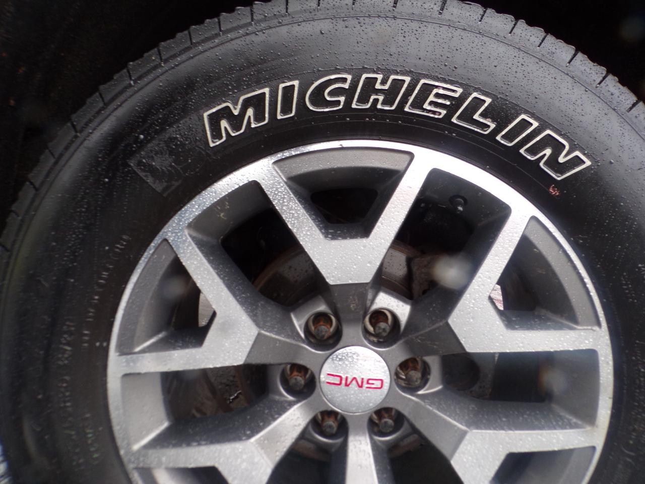 GMC Sierra 1500 SLT Crew Cab Short Box 4WD 2015