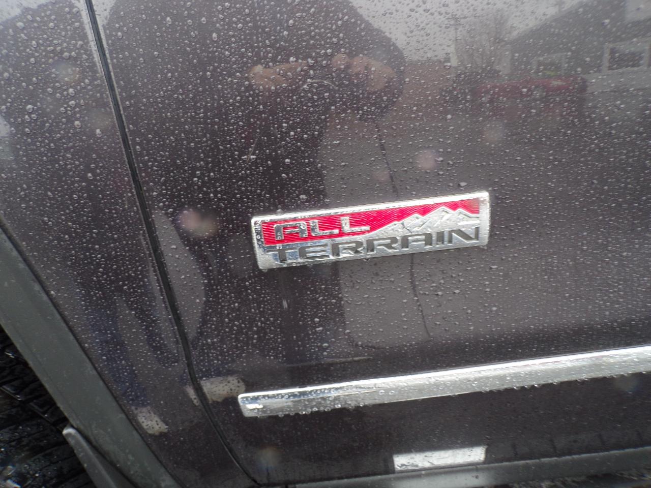 GMC Sierra 1500 SLT Crew Cab Short Box 4WD 2015