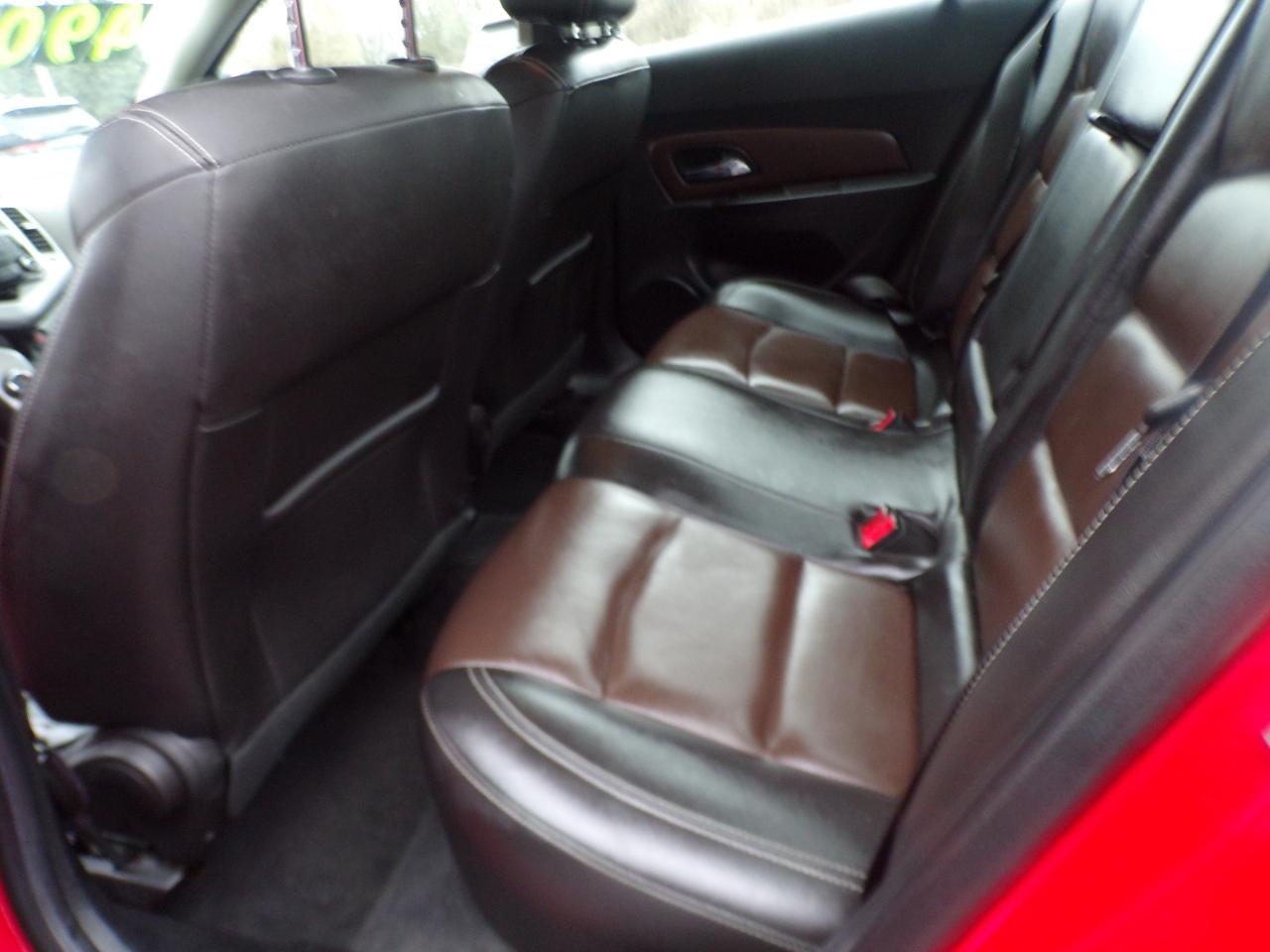 Chevrolet Cruze 2LT Auto 2015