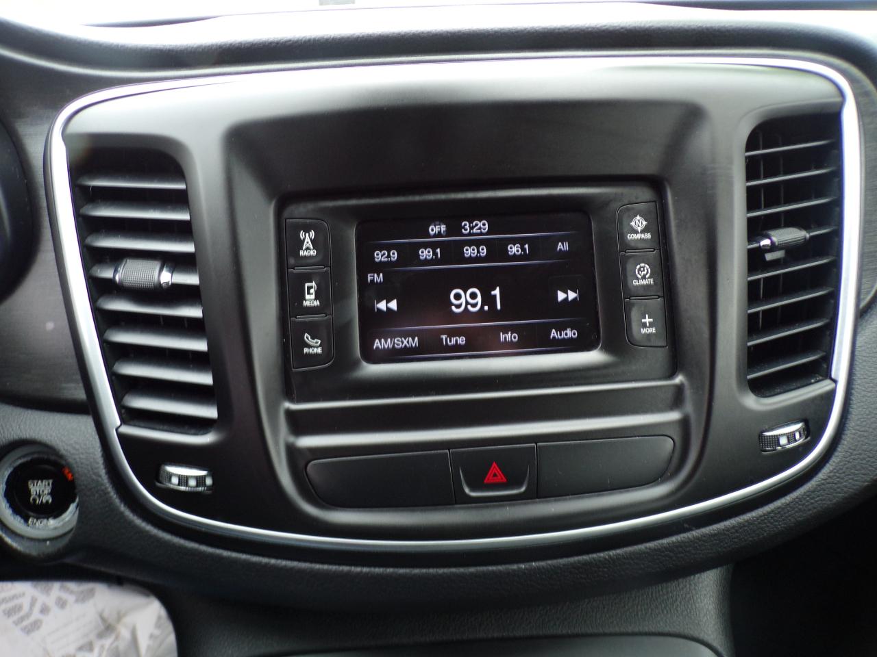 Chrysler 200 Limited 2015