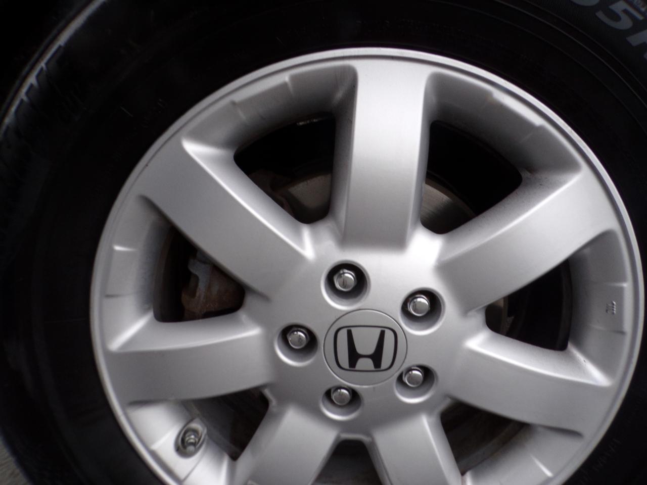 Honda CR-V SE 4WD 5-Speed AT 2011