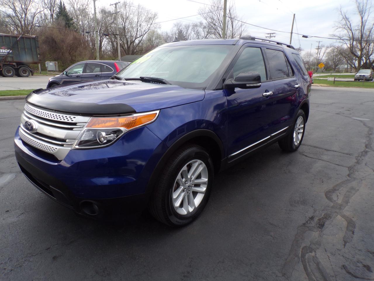 Ford Explorer XLT 4WD 2013