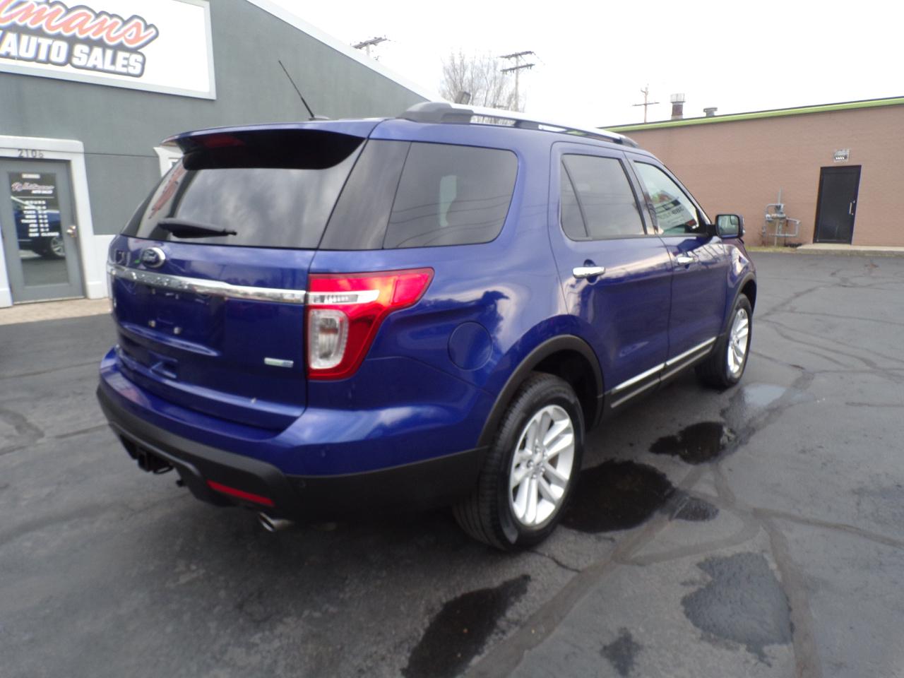 Ford Explorer XLT 4WD 2013
