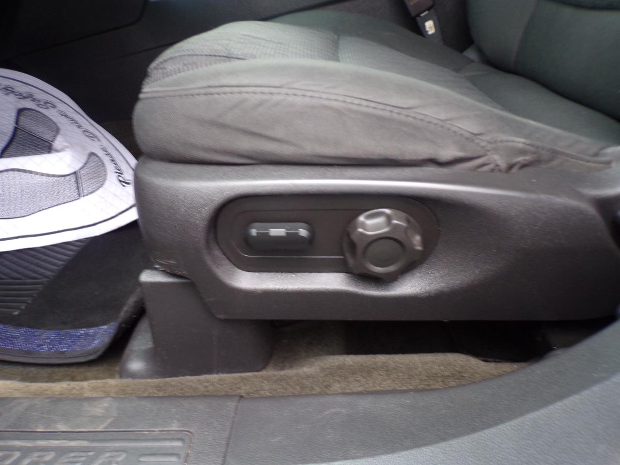 Ford Explorer XLT 4WD 2013