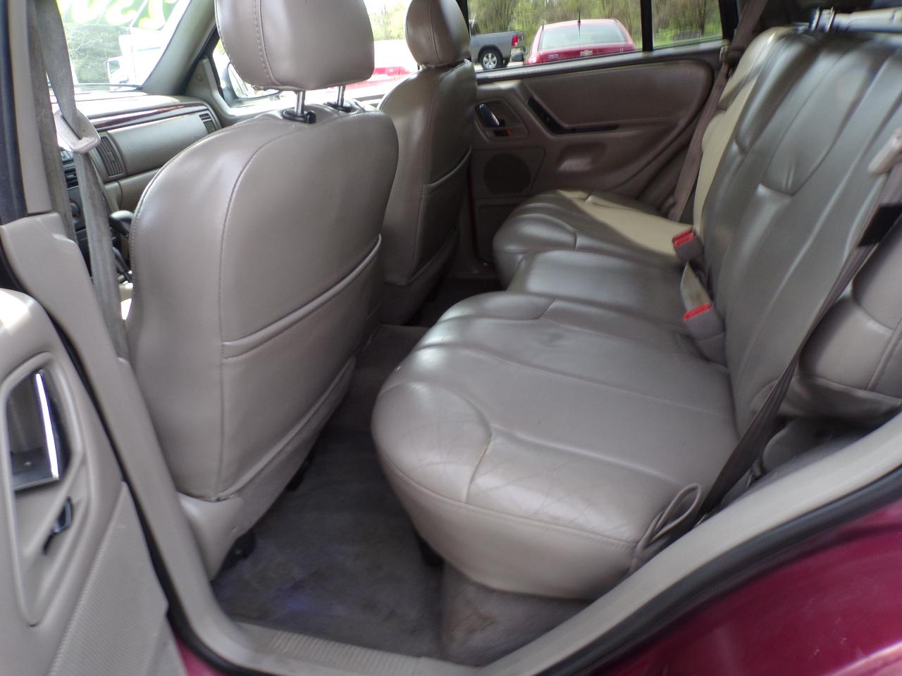 Jeep Grand Cherokee Laredo 4WD 2000