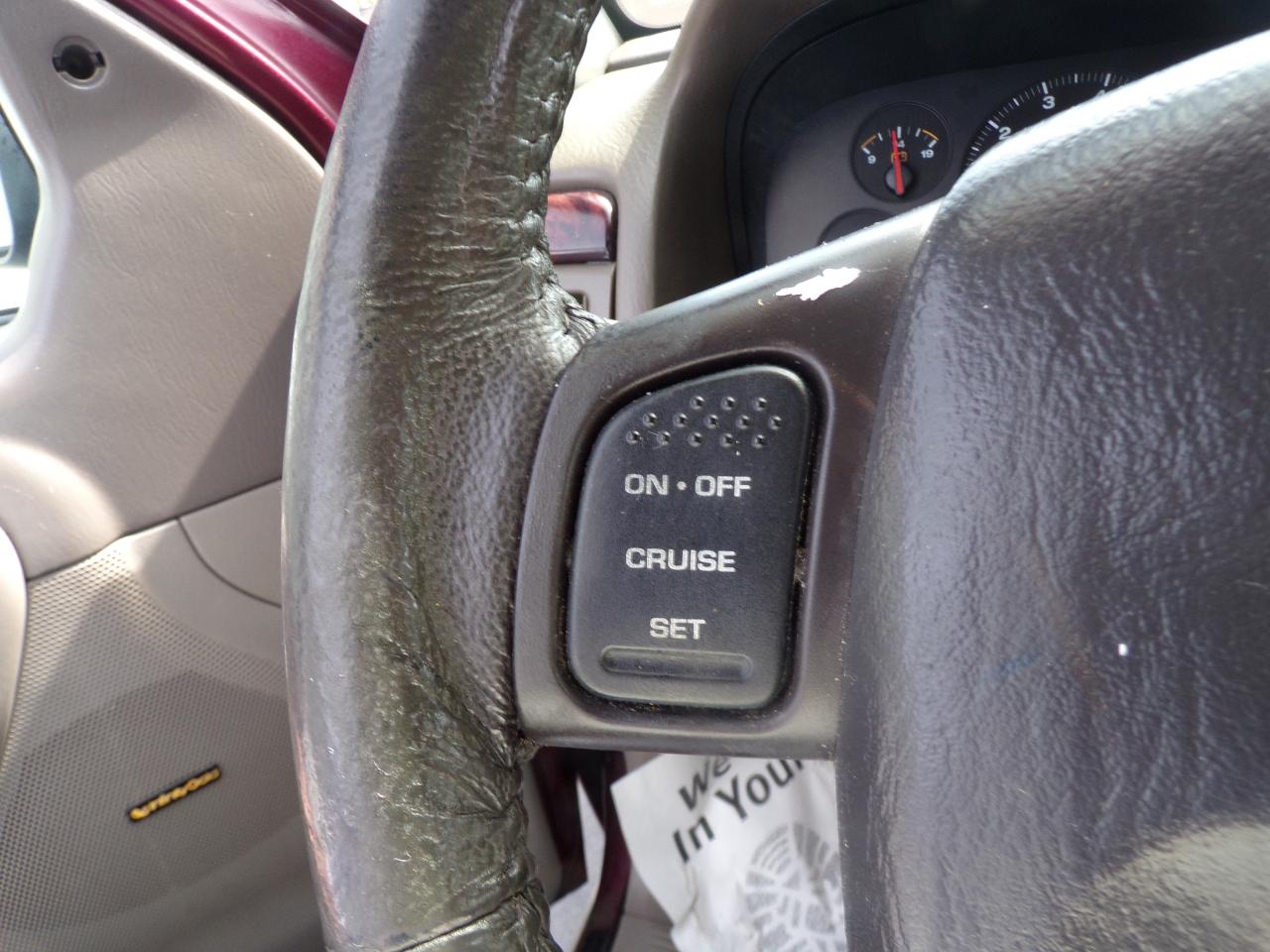 Jeep Grand Cherokee Laredo 4WD 2000