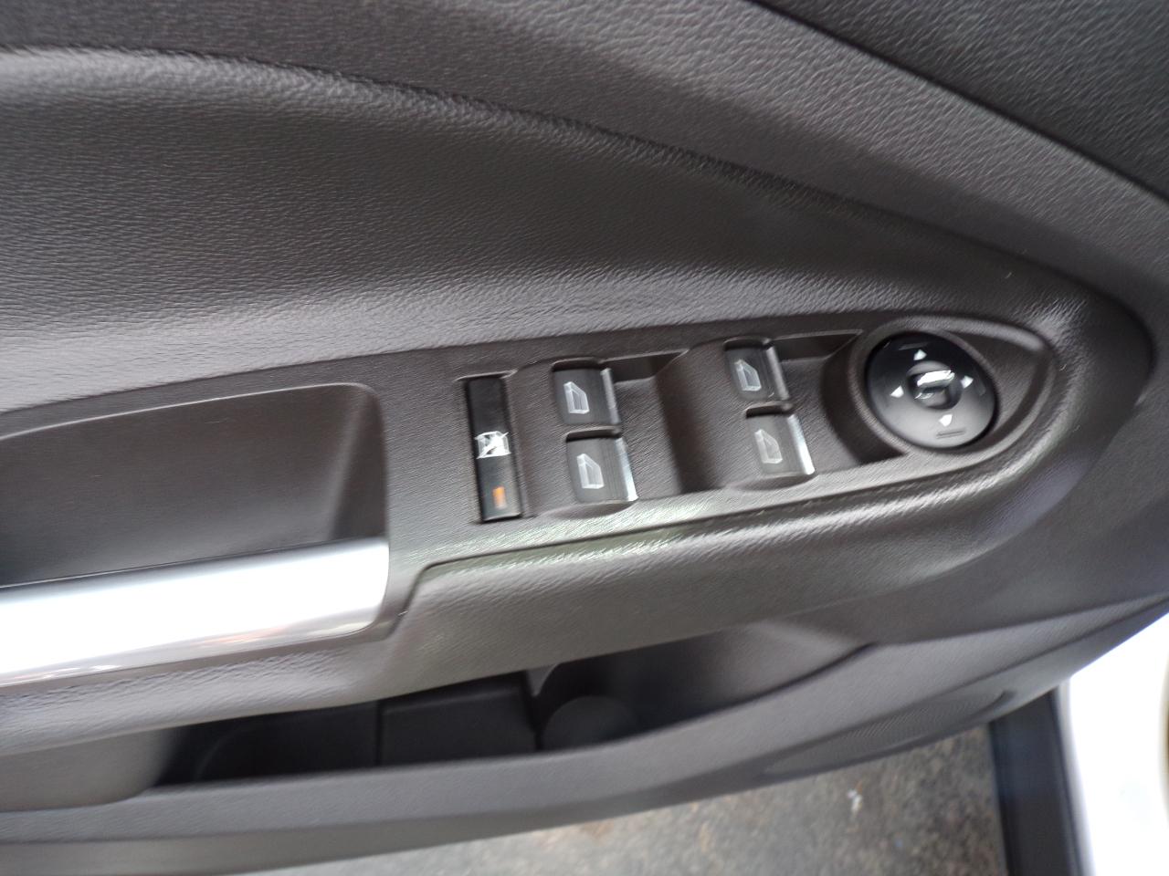 Ford Escape SEL 4WD 2013