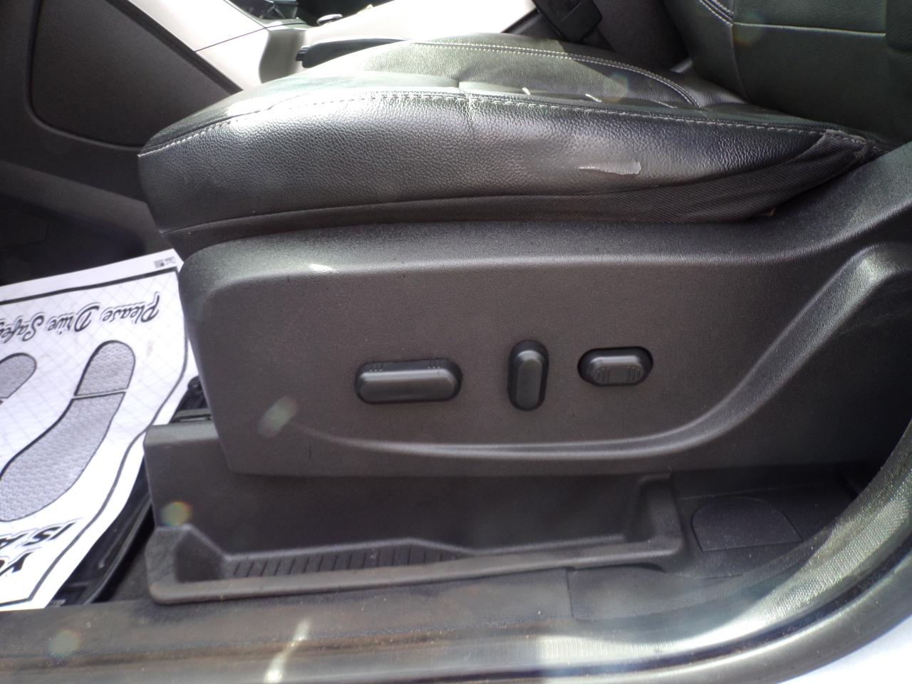 Ford Escape SEL 4WD 2013