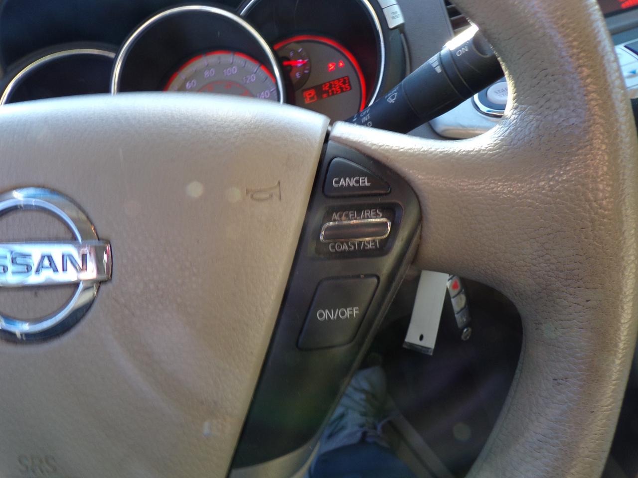 Nissan Murano S AWD 2009