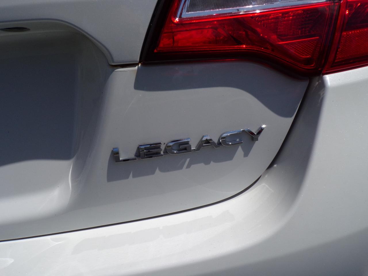 Subaru Legacy 2.5i Premium 2016