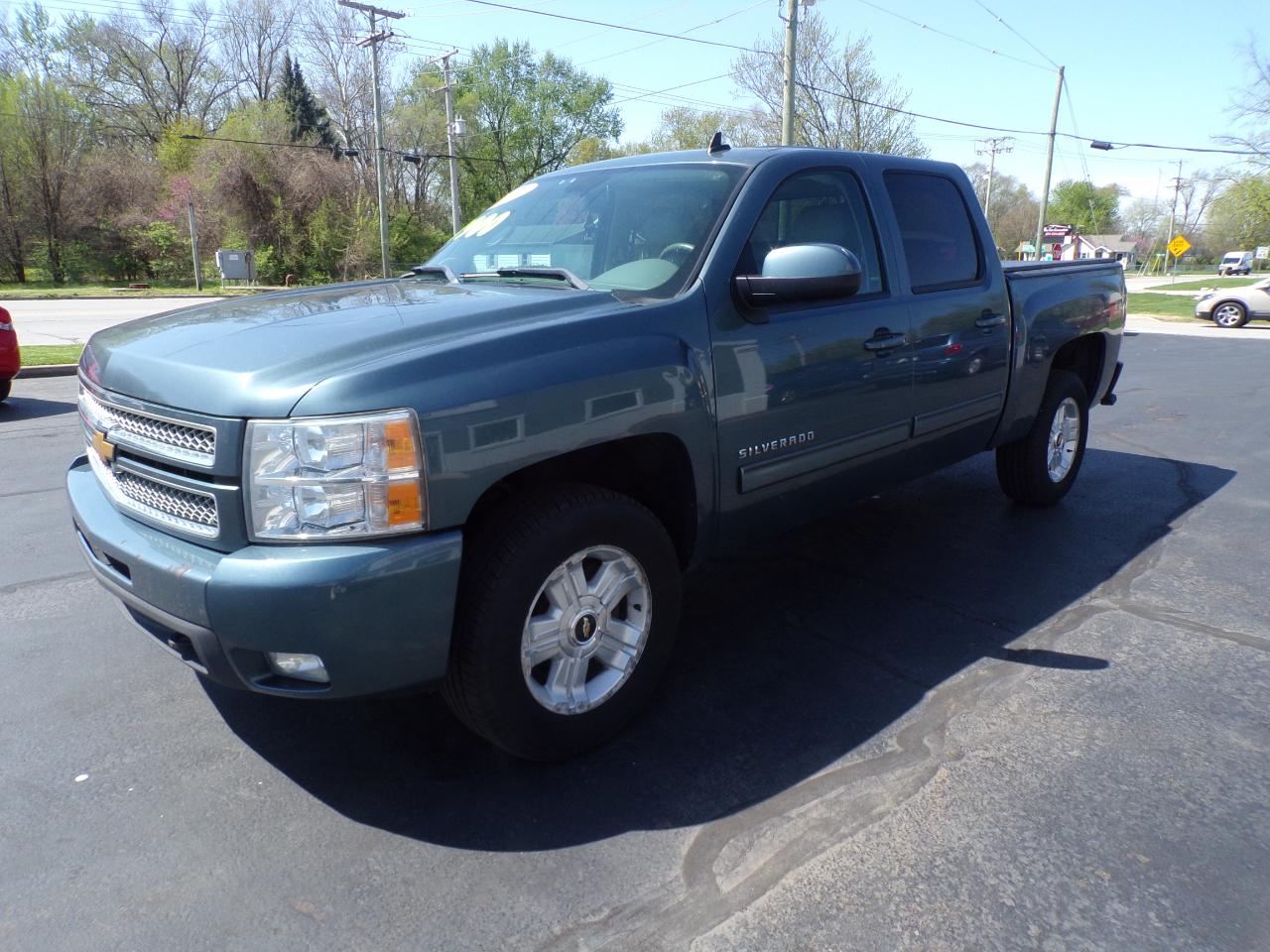 Chevrolet Silverado 1500 LTZ Crew Cab 4WD 2012
