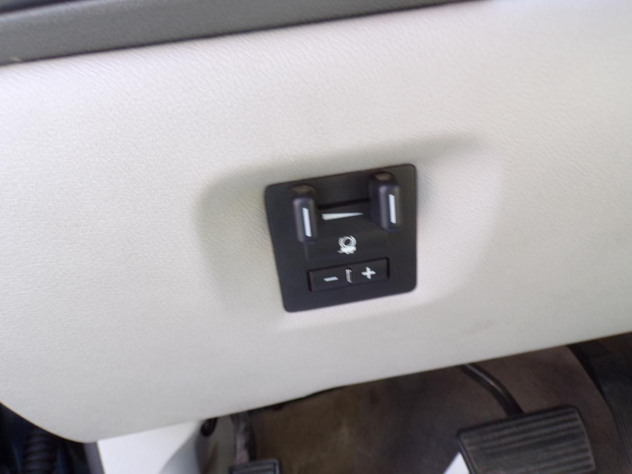 Chevrolet Silverado 1500 LTZ Crew Cab 4WD 2012