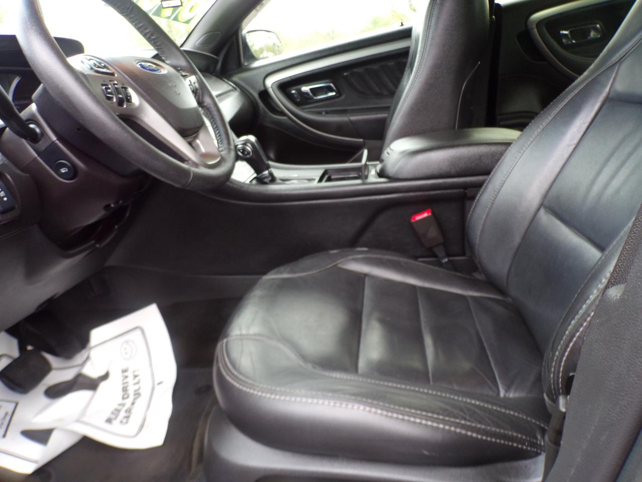 Ford Taurus SEL FWD 2016