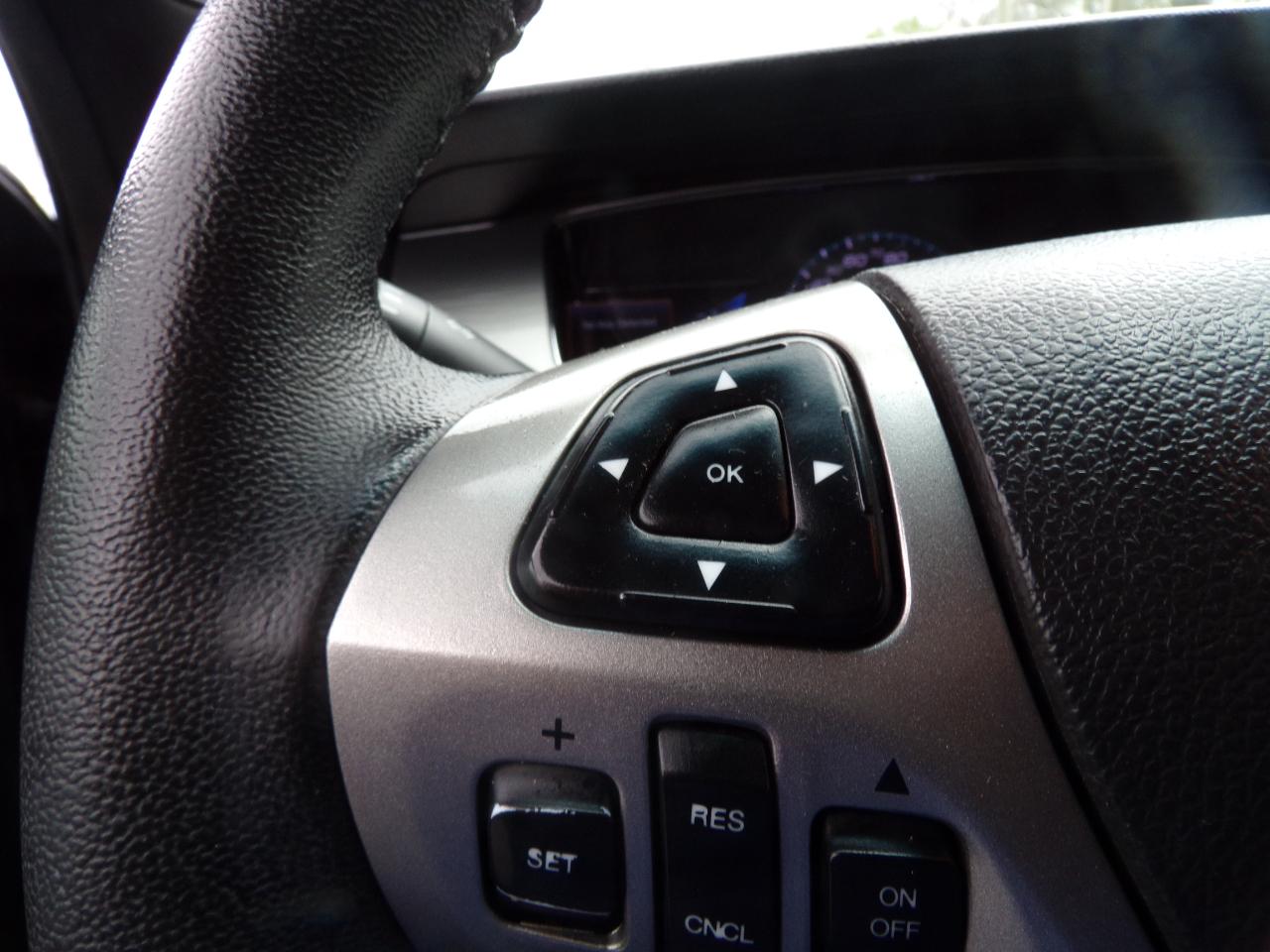 Ford Taurus SEL FWD 2016