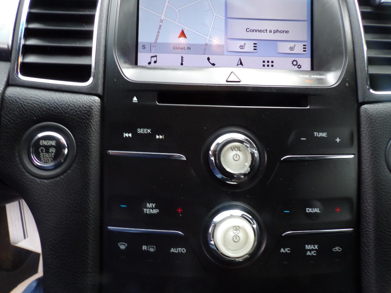 Ford Taurus SEL FWD 2016