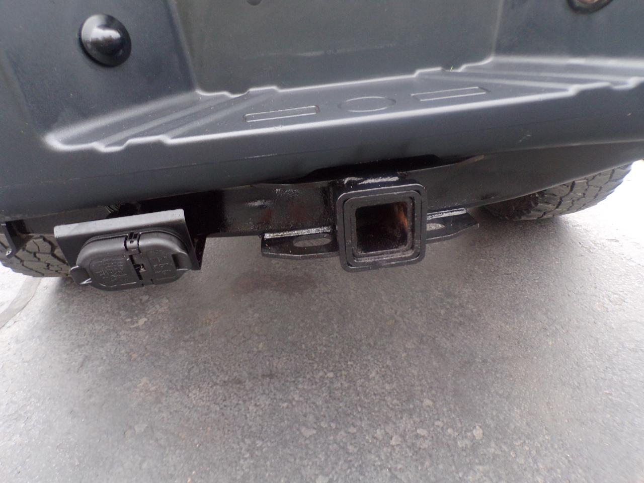 Ford F-250 SD Lariat Crew Cab Short Bed 4WD 2011