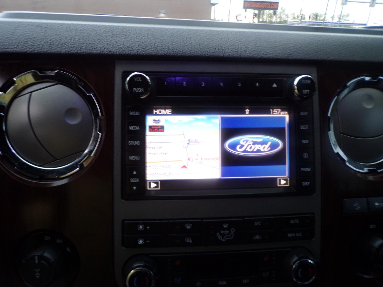 Ford F-250 SD Lariat Crew Cab Short Bed 4WD 2011