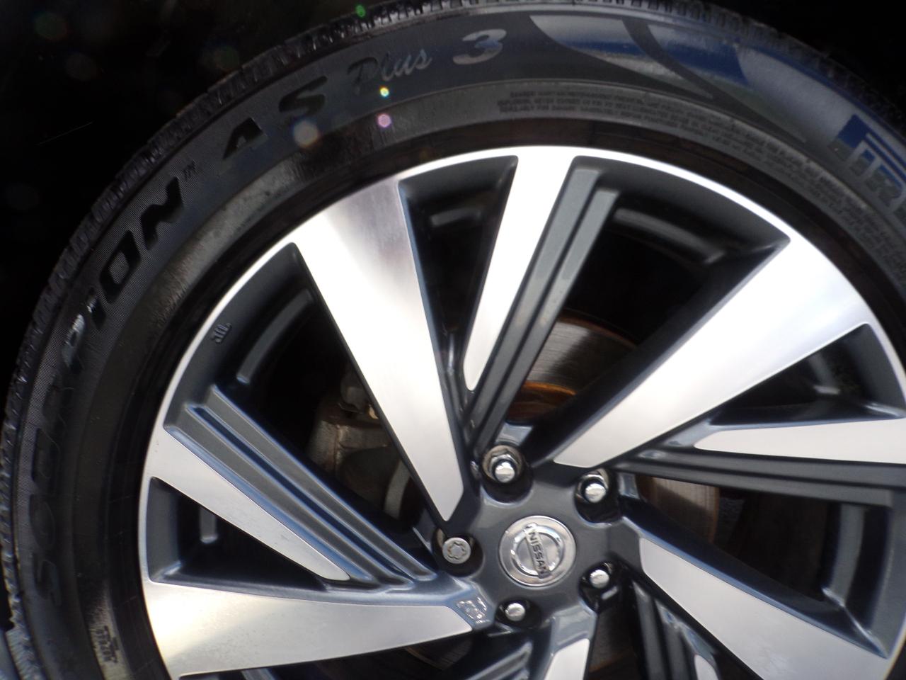Nissan Murano SV AWD 2015