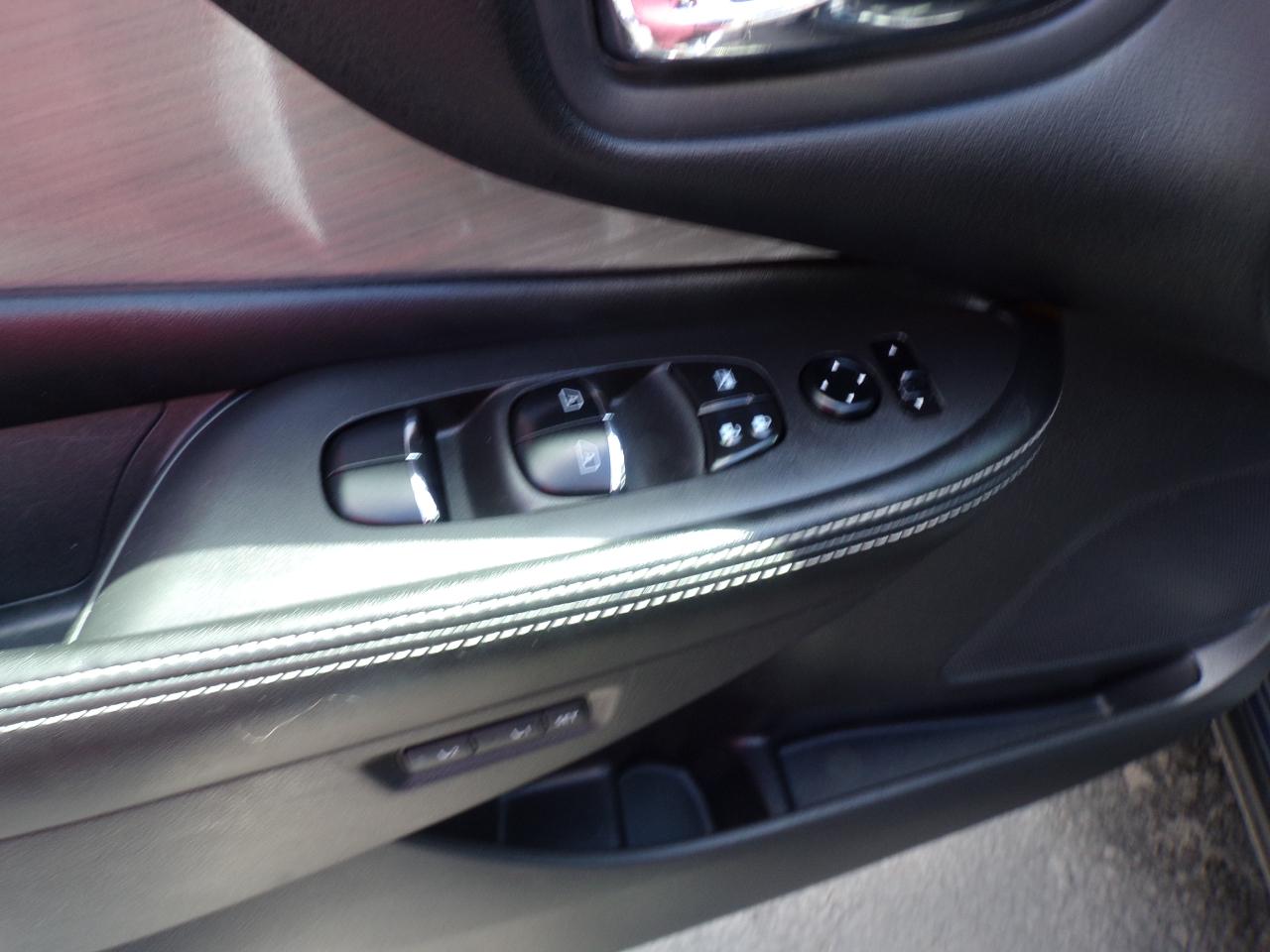 Nissan Murano SV AWD 2015