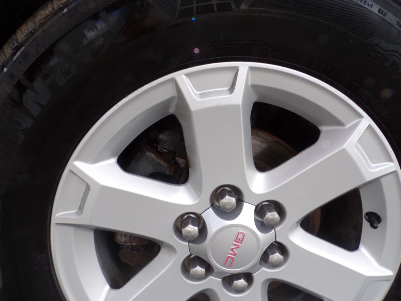GMC Acadia SLE-2 FWD 2013
