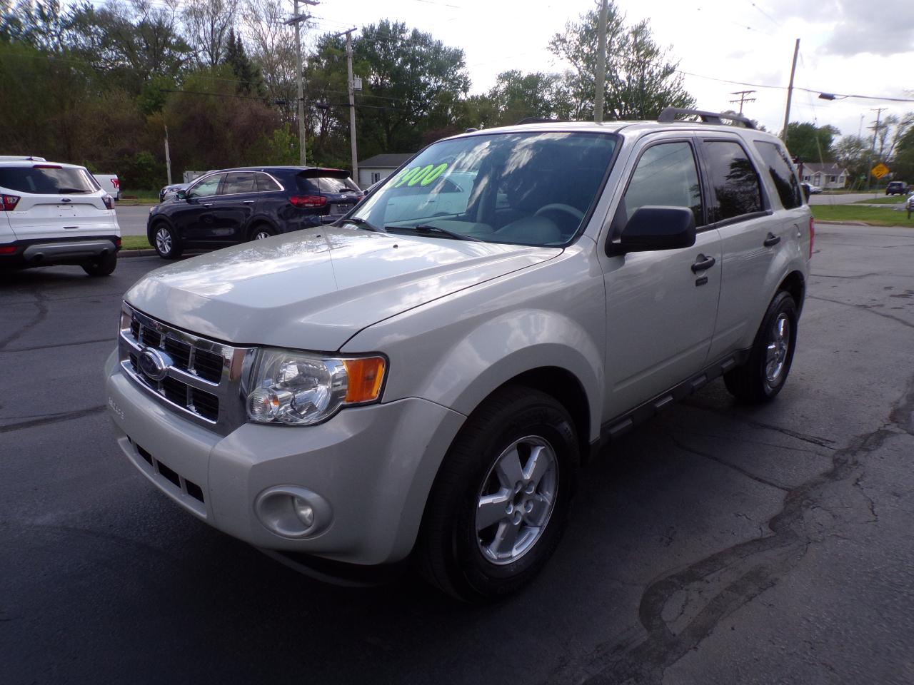 Ford Escape XLT 4WD I4 2009