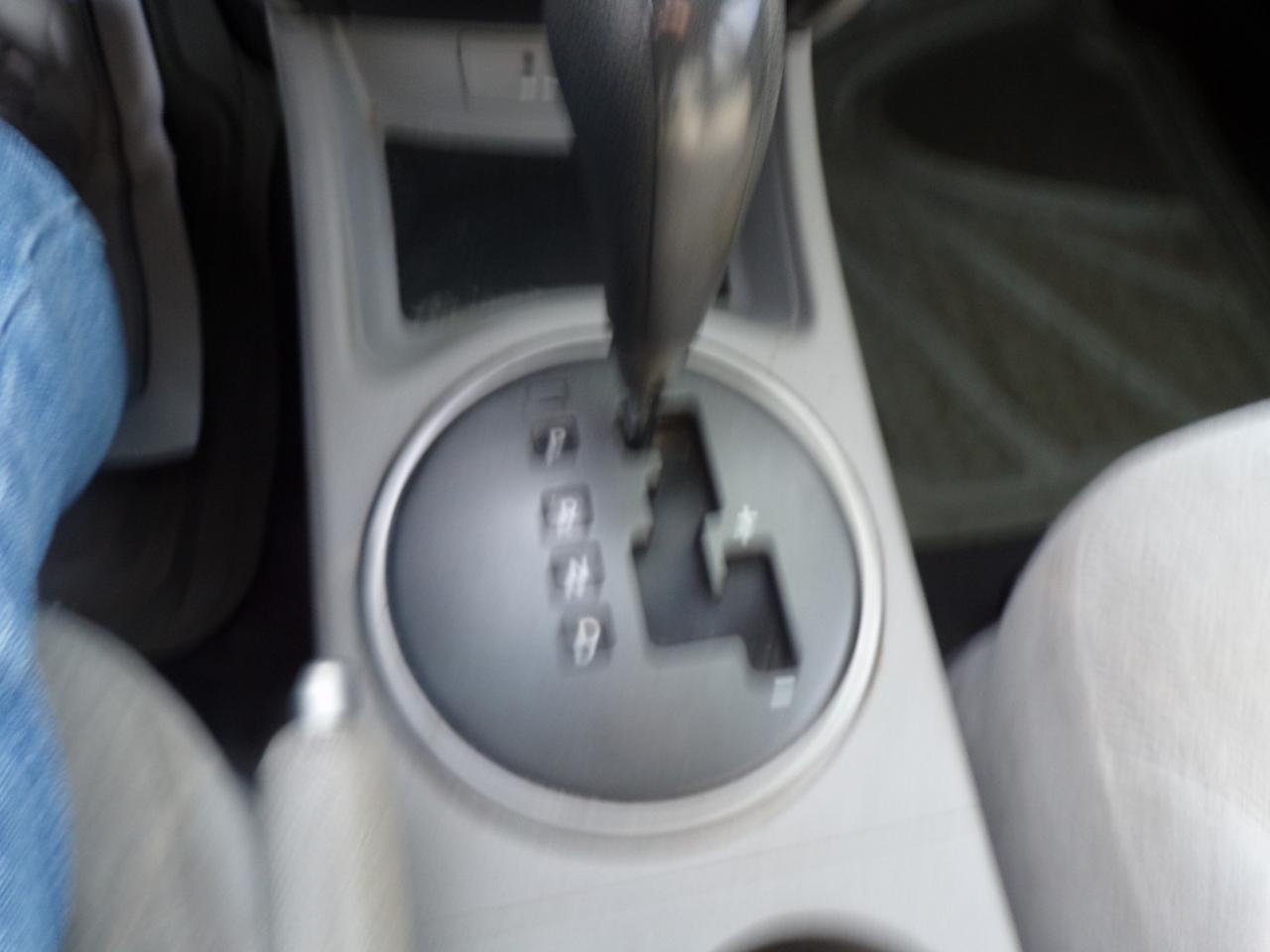 Kia Optima LX 2010