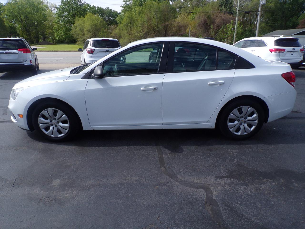 Chevrolet Cruze LS Auto 2015