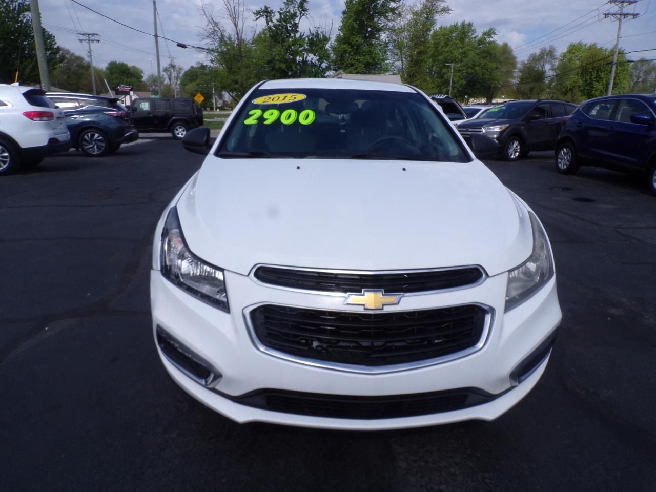 Chevrolet Cruze LS Auto 2015