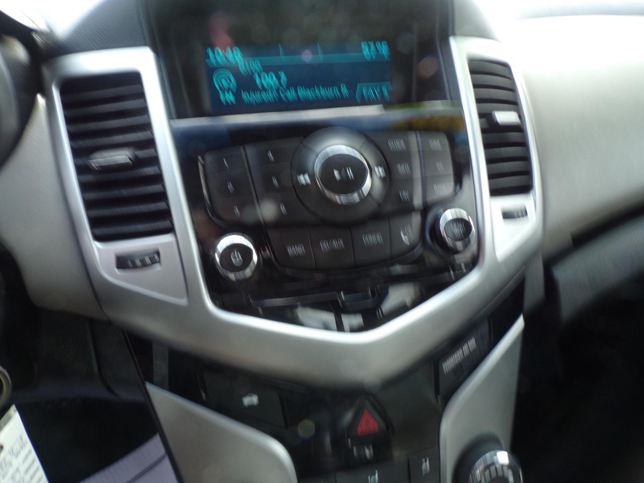Chevrolet Cruze LS Auto 2015