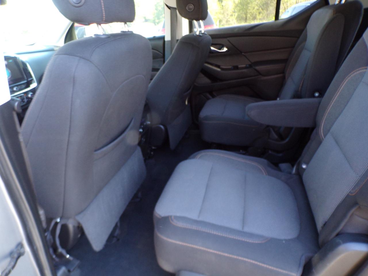 Chevrolet Traverse LT Cloth FWD 2018