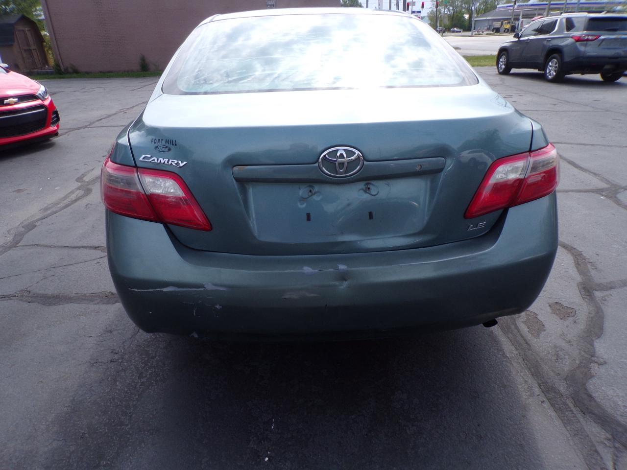 Toyota Camry XLE 5-Spd AT 2009
