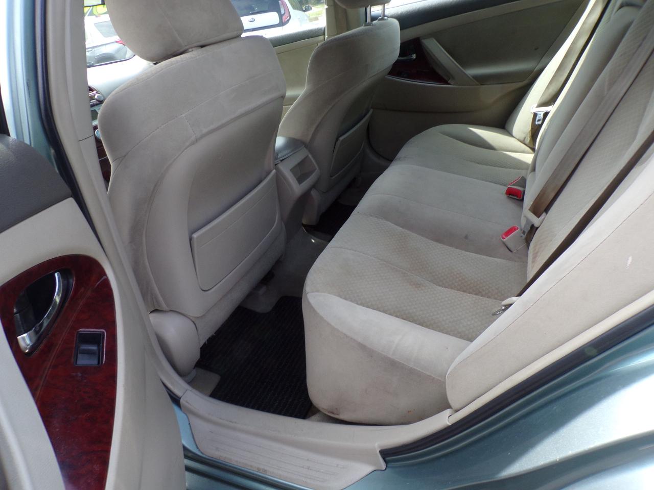 Toyota Camry XLE 5-Spd AT 2009