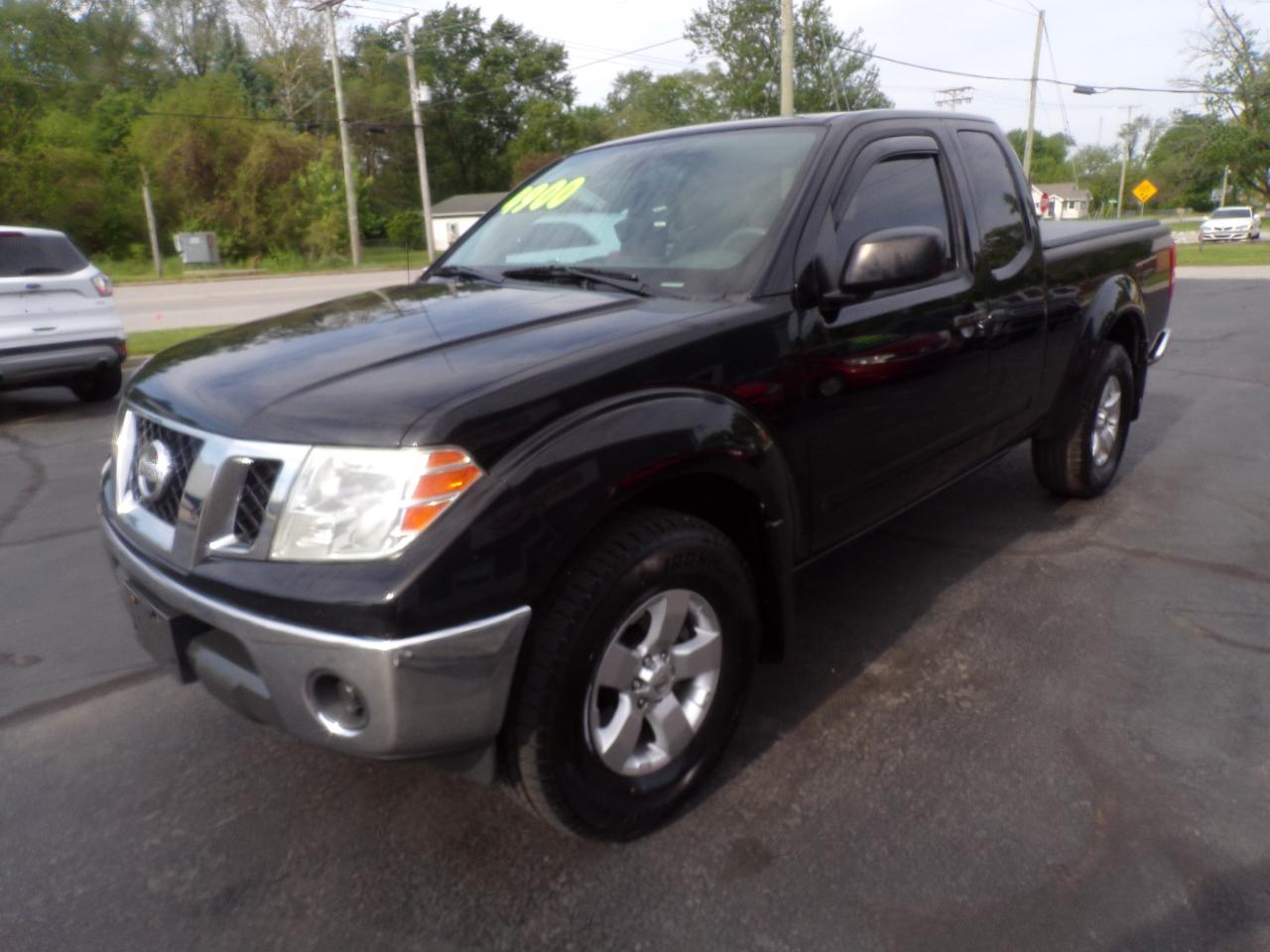 Nissan Frontier LE King Cab 4WD 2010