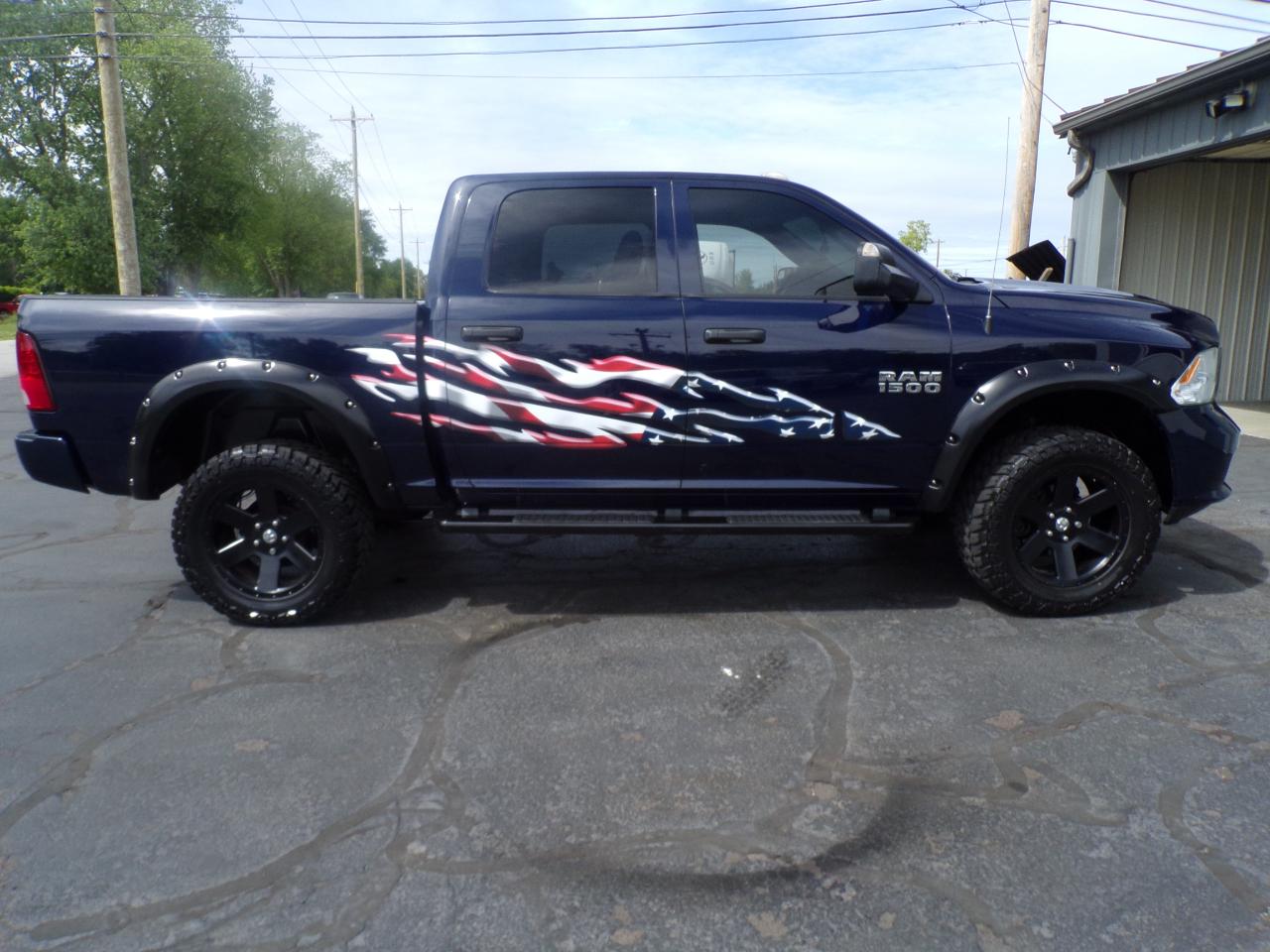 RAM 1500 Tradesman Crew Cab SWB 4WD 2014