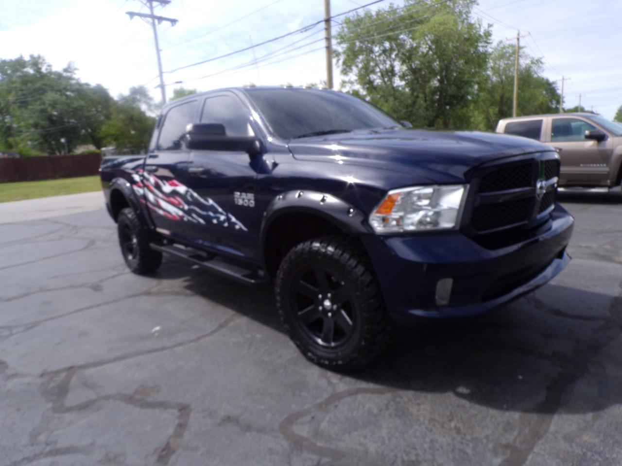 RAM 1500 Tradesman Crew Cab SWB 4WD 2014