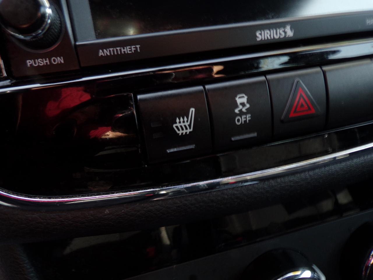 Chrysler 200 Touring 2013