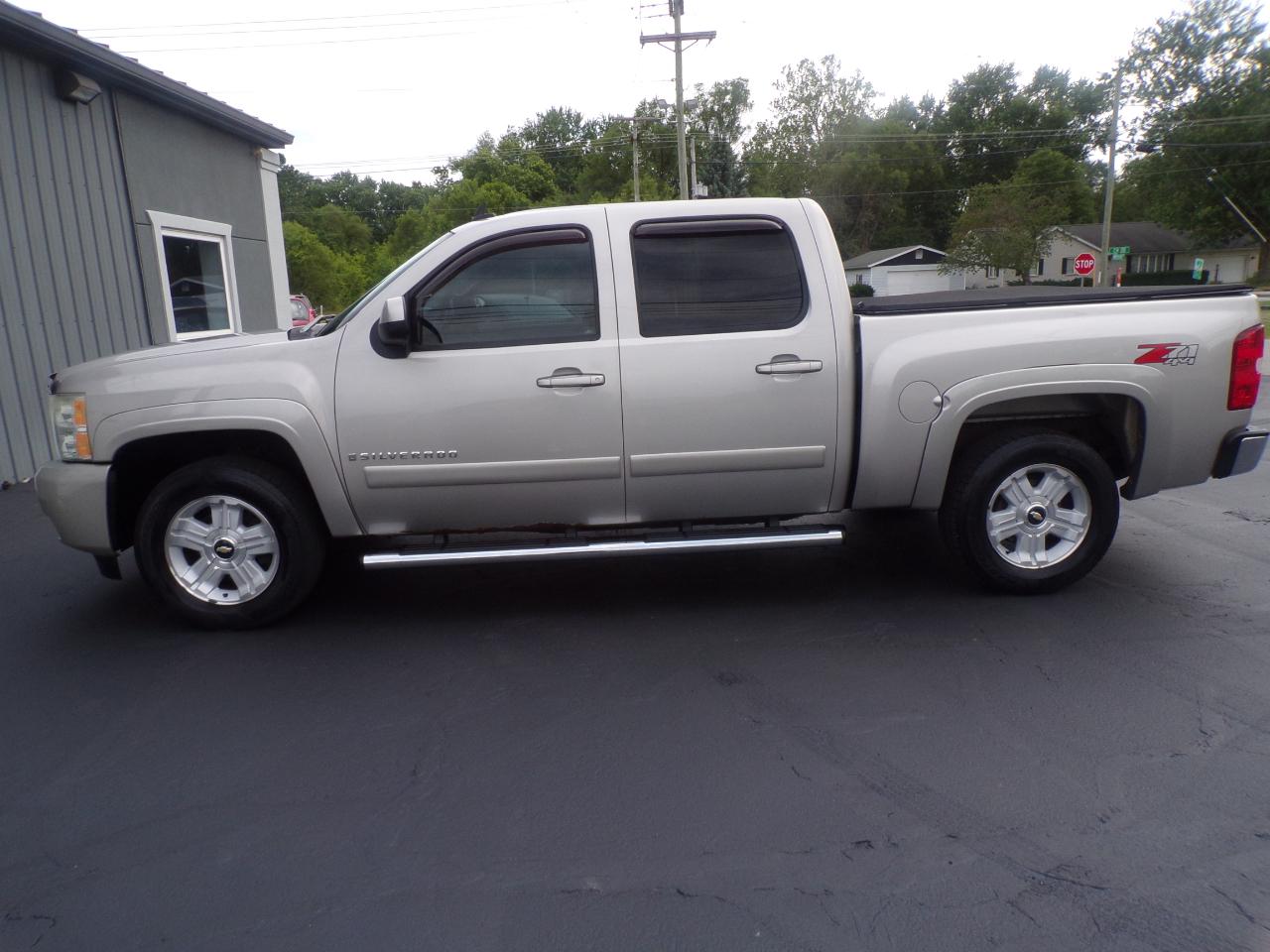 Chevrolet Silverado 1500 LT2 Crew Cab 4WD 2007