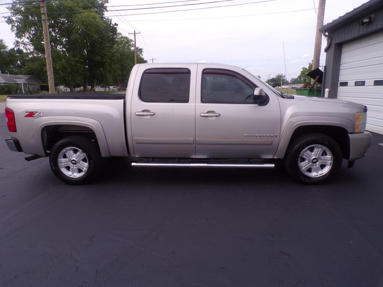 Chevrolet Silverado 1500 LT2 Crew Cab 4WD 2007