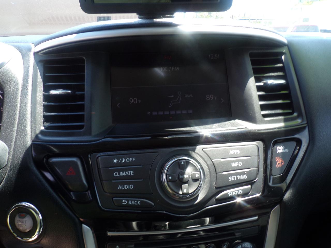 Nissan Pathfinder S 4D SUV 4WD 2017